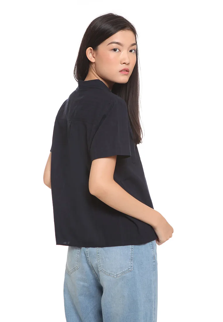 Boxy horn button details 0A015