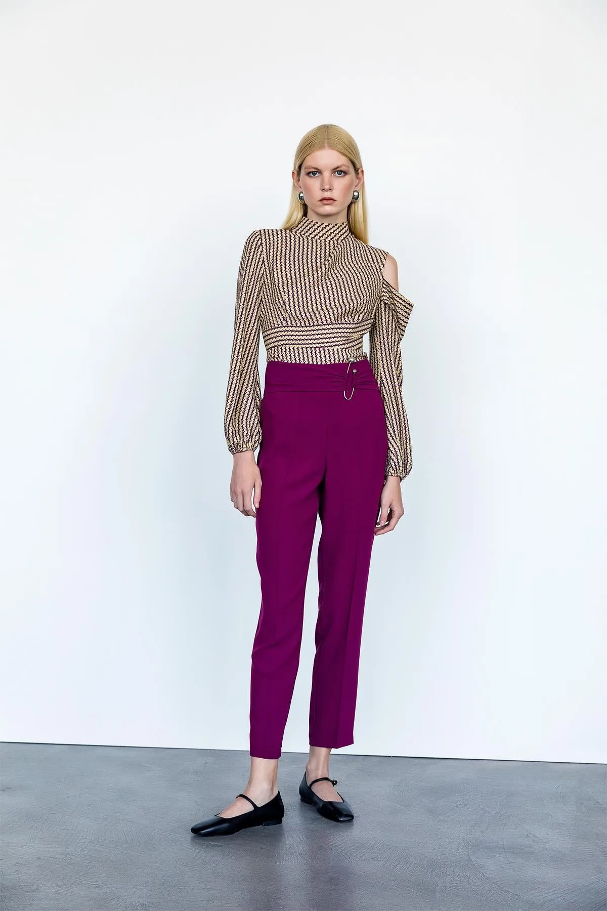 Classic Trousers Ruby with Silver Accessories