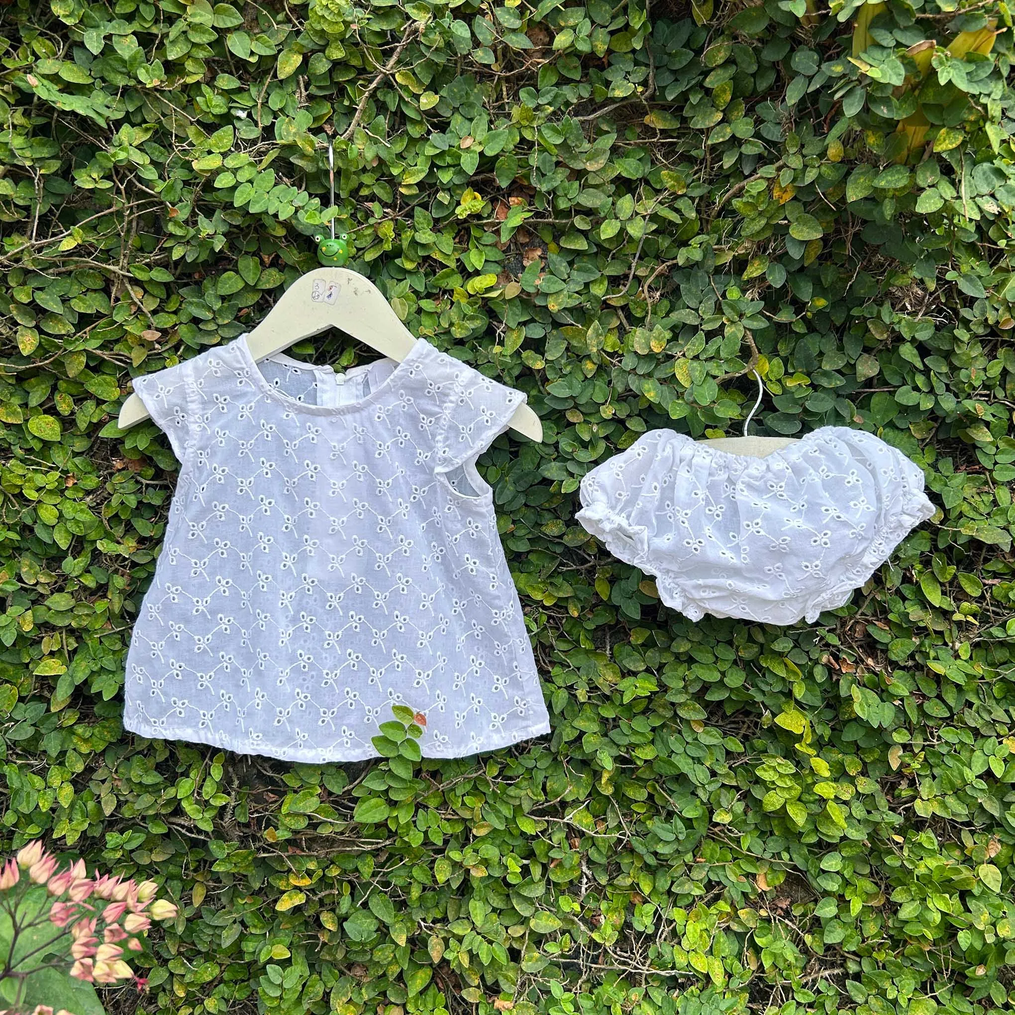 Embroidered Fabric Dress Set: Summer Charm for Babies