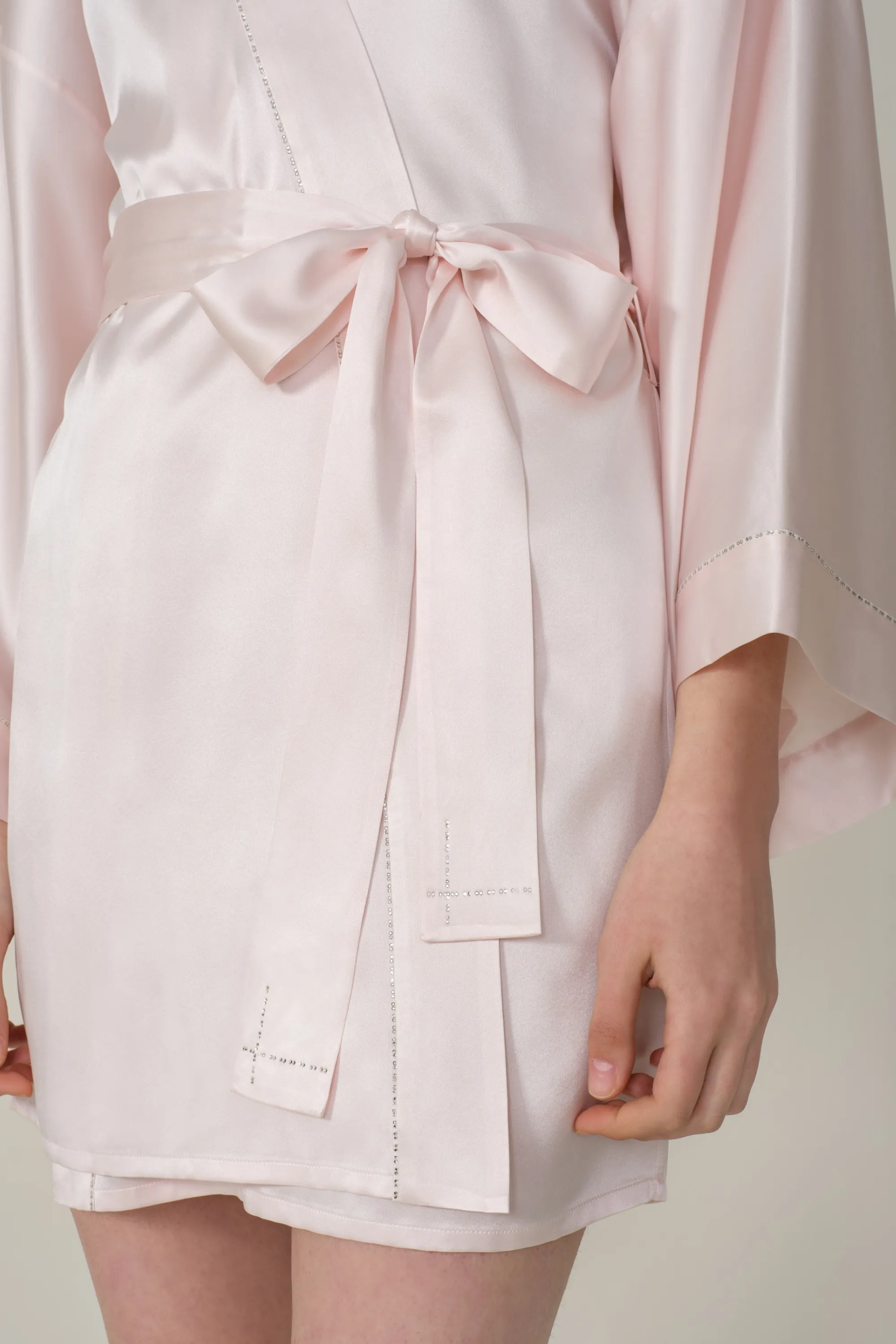 Kimono Crystal Silk Short Nightgown