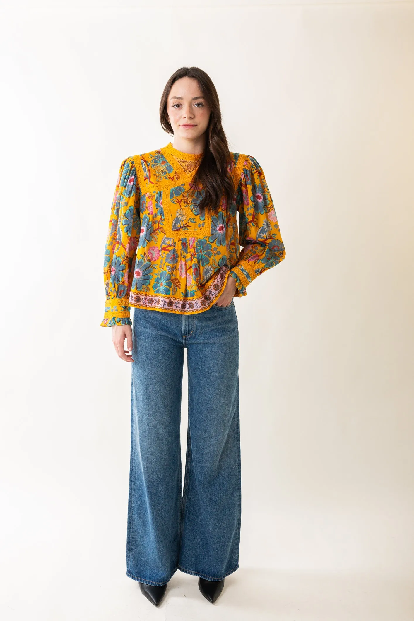 Mica Yellow Short Sleeve Collar Blouse