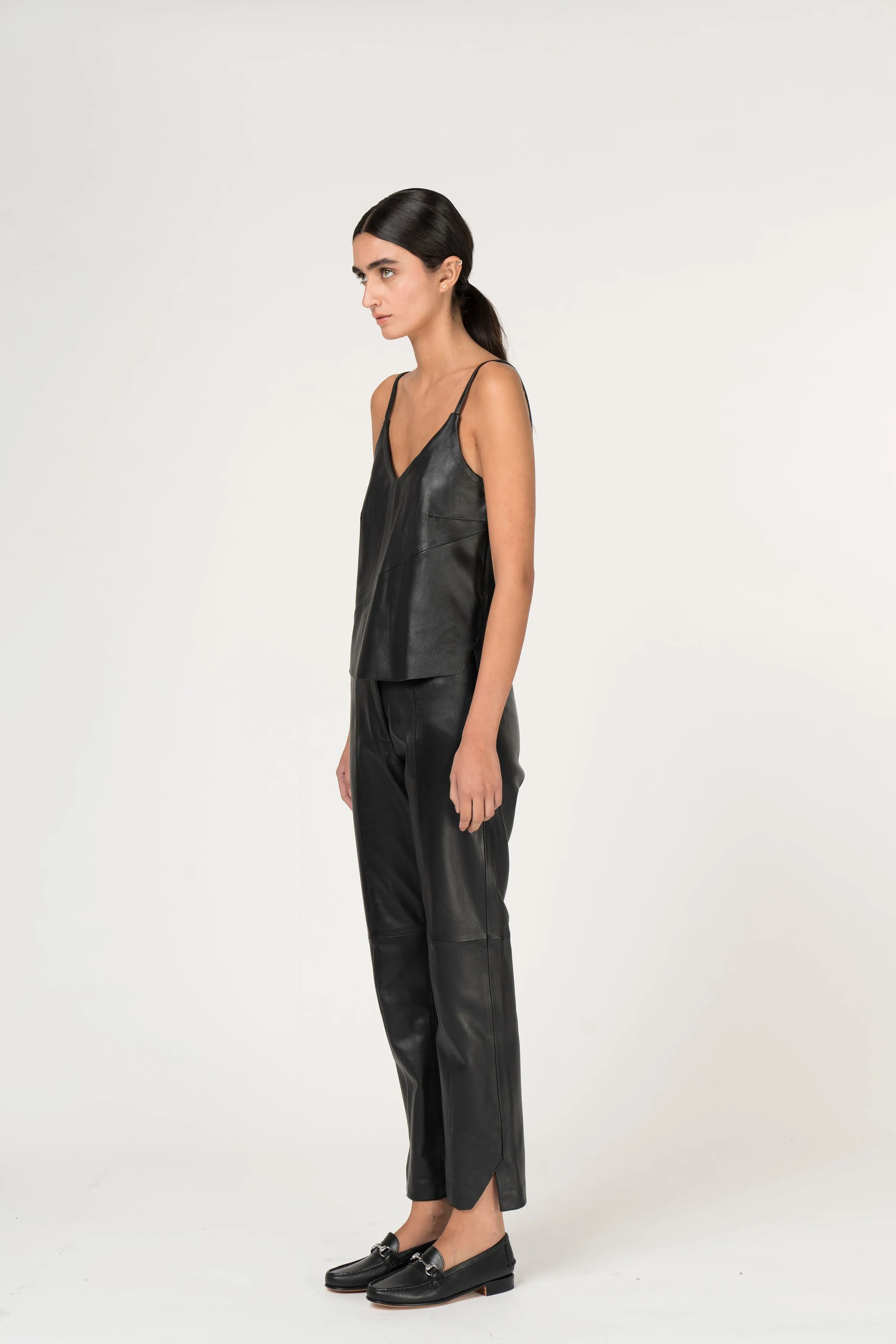 Pant Sastría Black