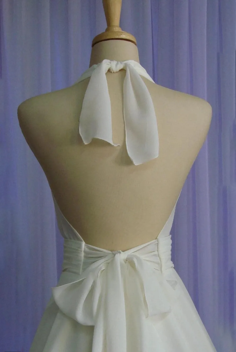Sebella | Vintage Tea-Length Chiffon Wedding Dress With Halter Neck and Bow