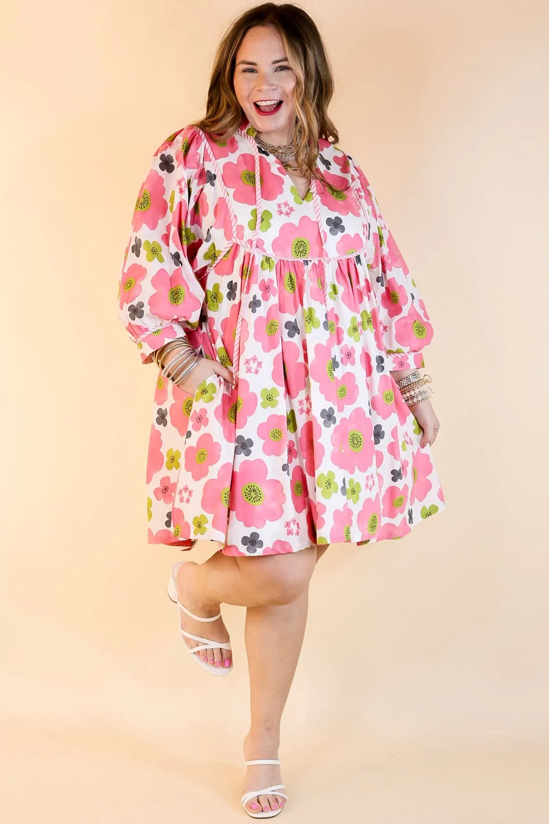 Serene Style Floral Print Dress with 3/4 Sleeves in Off White