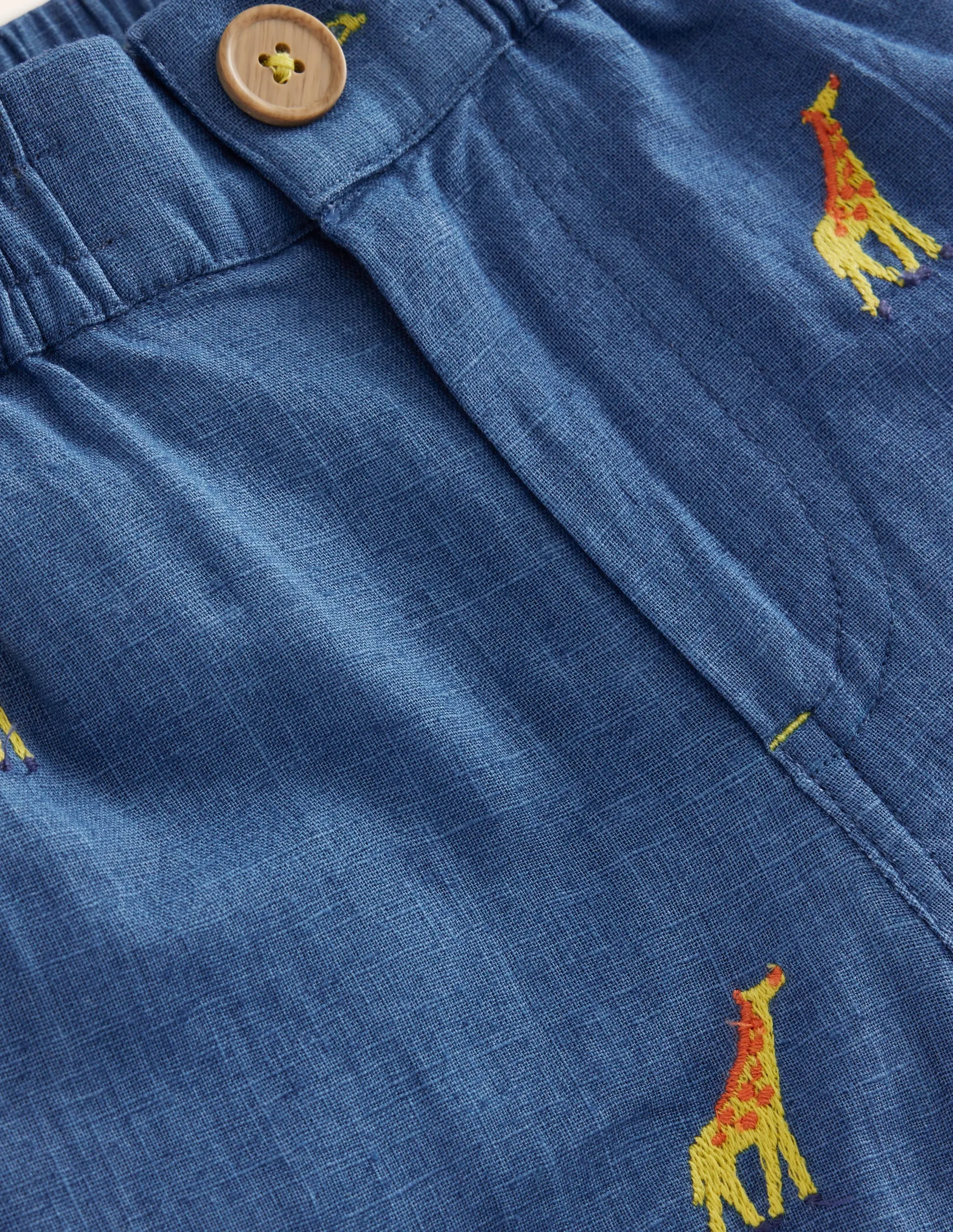Smart Roll Up Shorts-Chambray Giraffe Embroidery