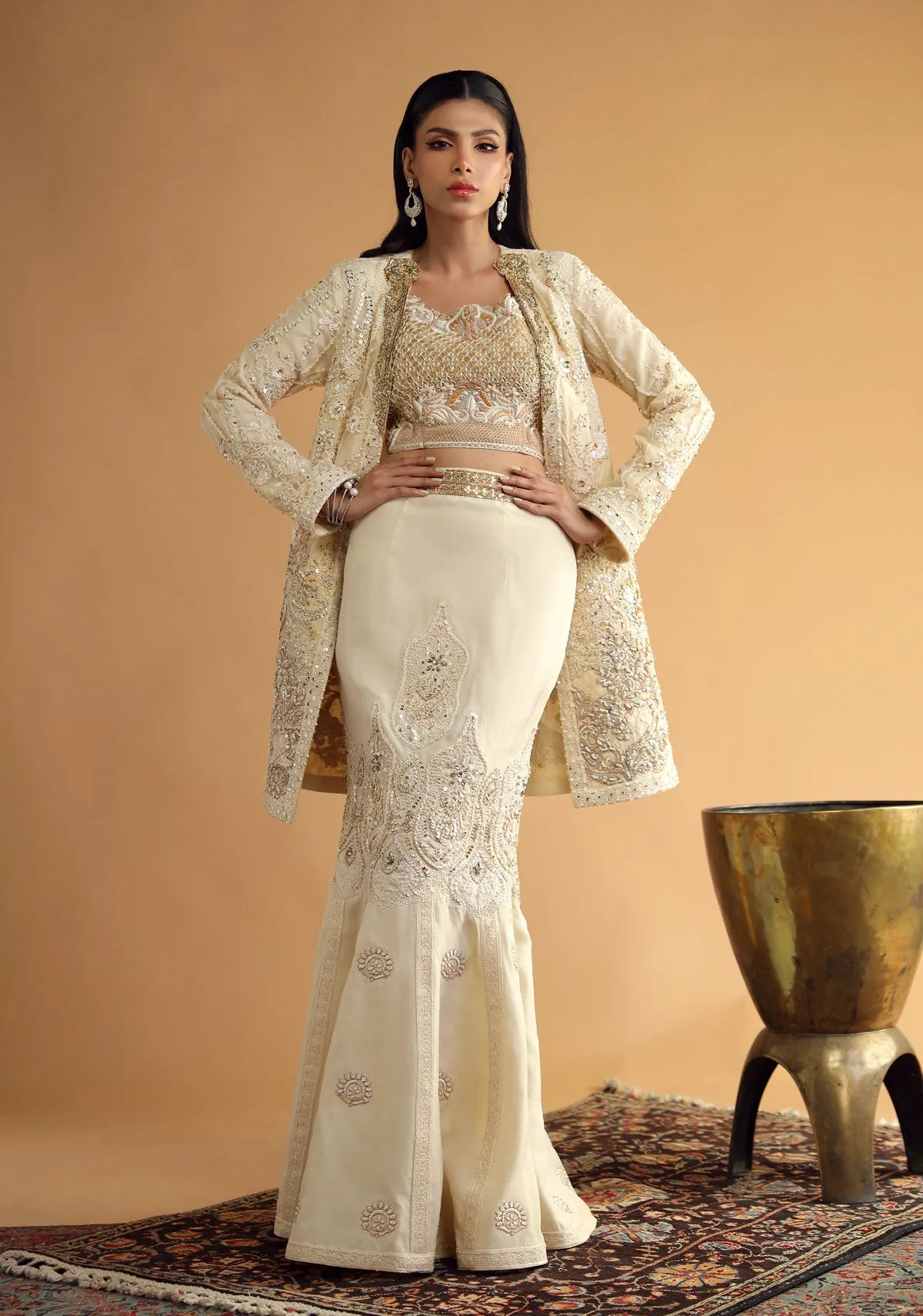 Sophisticated Ivory Jacket with Pants Outfit