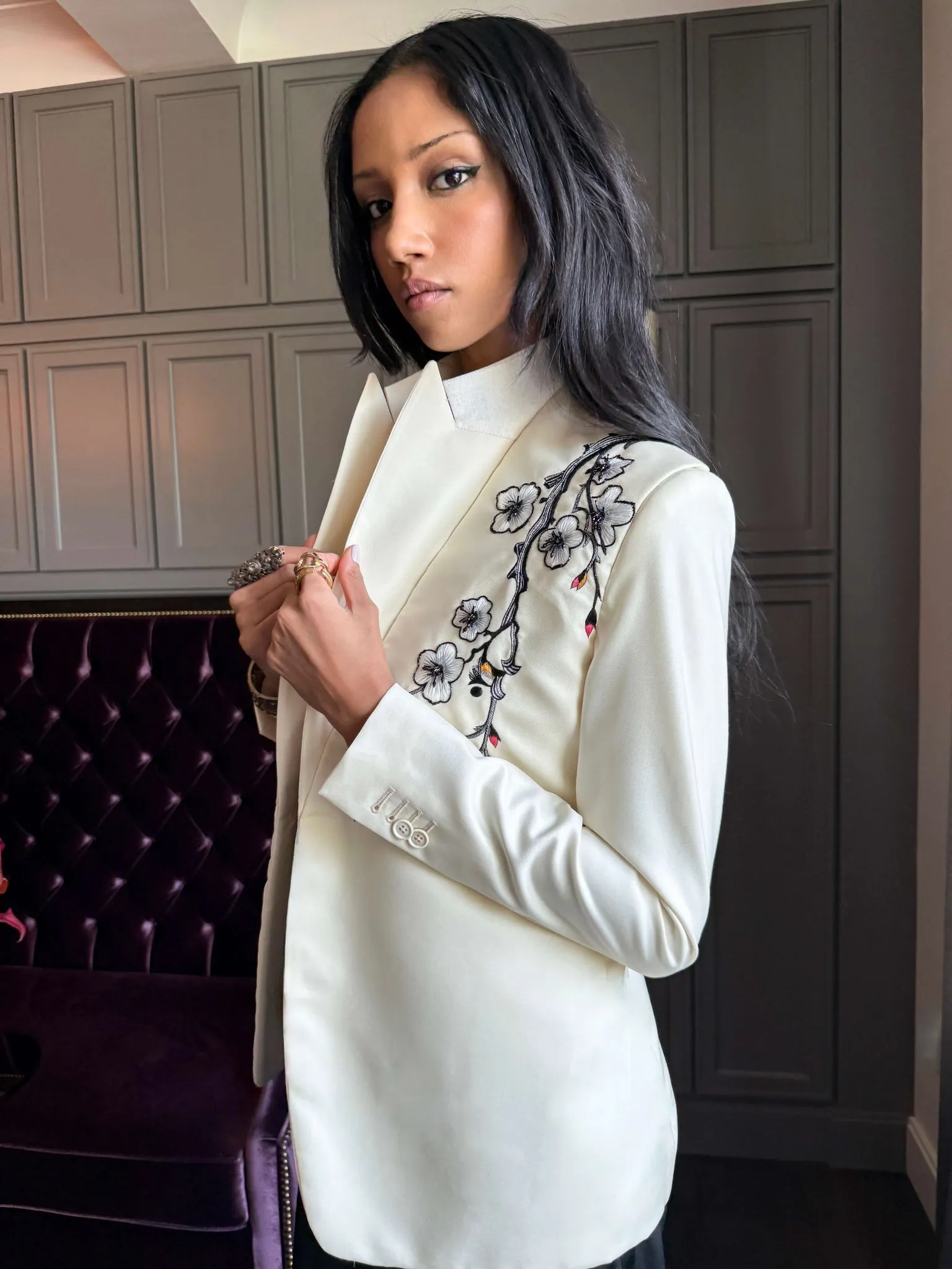WOMEN'S EMBROIDERED BEADED JACKET