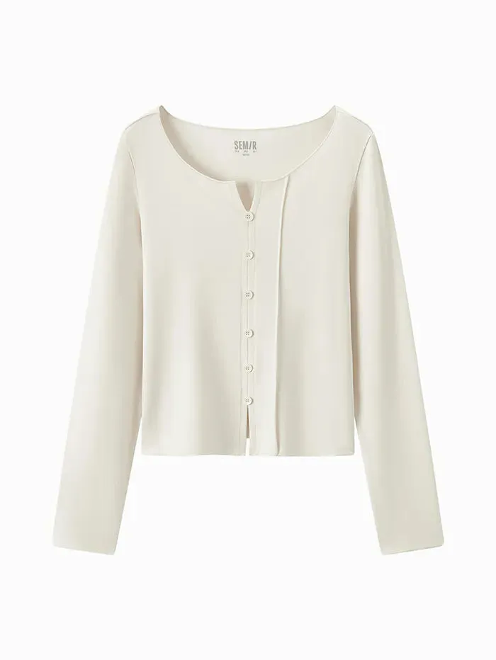 Women's Top With Front Buttons Details