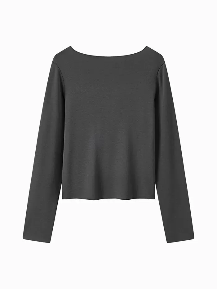 Women's Top With Front Buttons Details