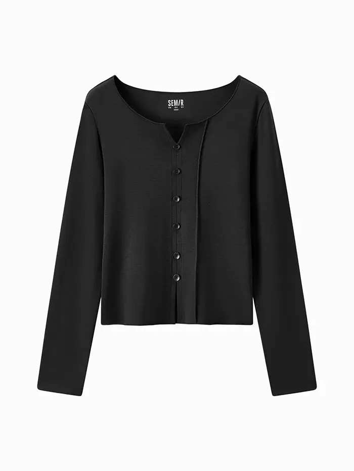 Women's Top With Front Buttons Details